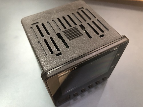 Bộ điều khiển nhiệt độ kỹ thuật số Hanyoung VX7-UMNA-A2T